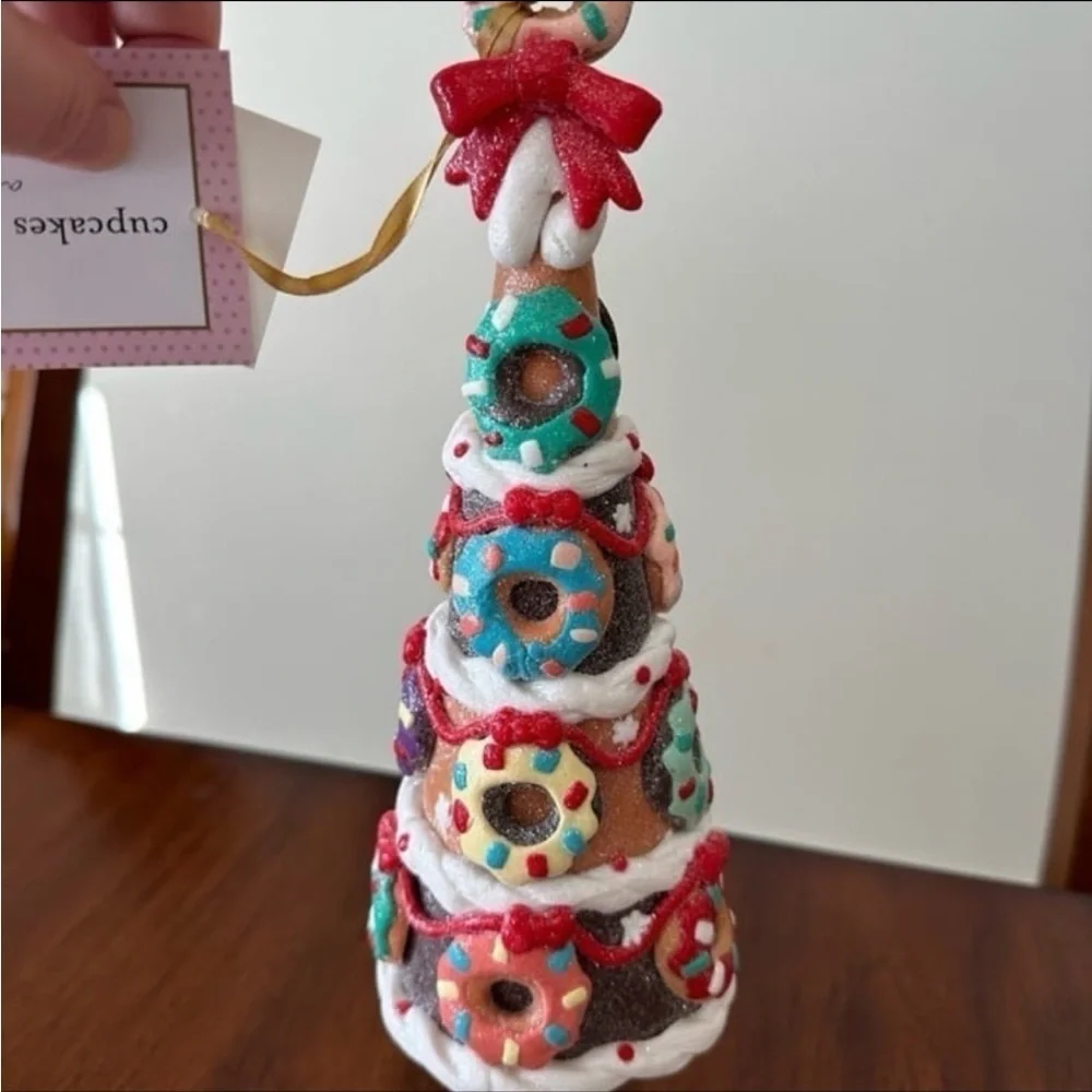 Cupcakes and Cashmere Christmas Gingerbread Glitter Doughnut Tree